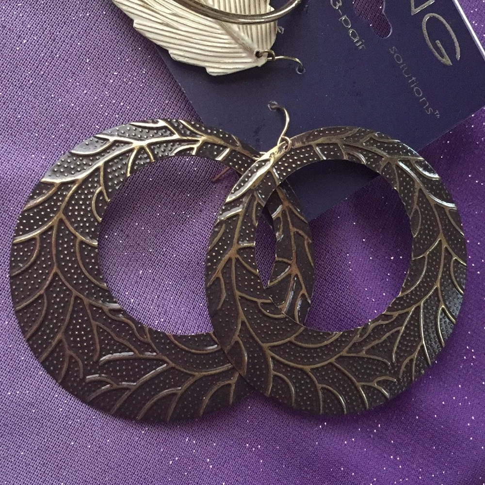 Bundle Earrings Set - Picture 2 of 6